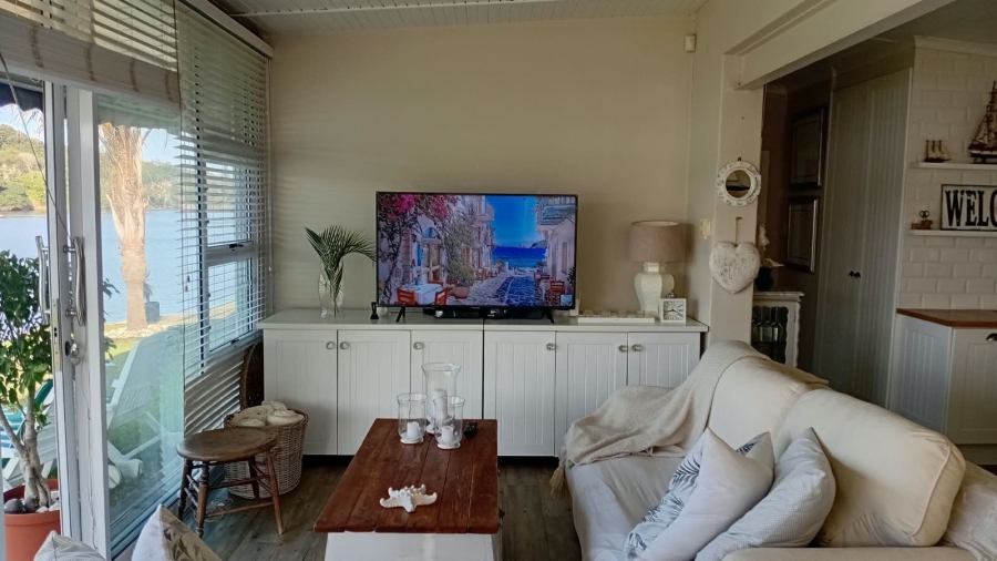 To Let 1 Bedroom Property for Rent in Bonza Bay Eastern Cape